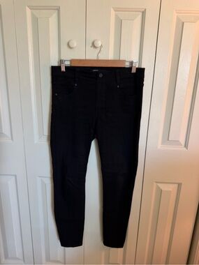Liverpool Women's Skinny Pants in Black